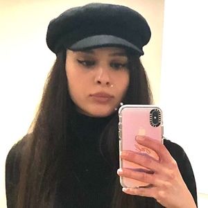 Meet your Posher, Selineh